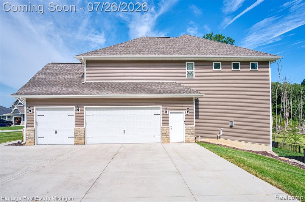 House in Howell, Michigan, United States 3 - 18520148