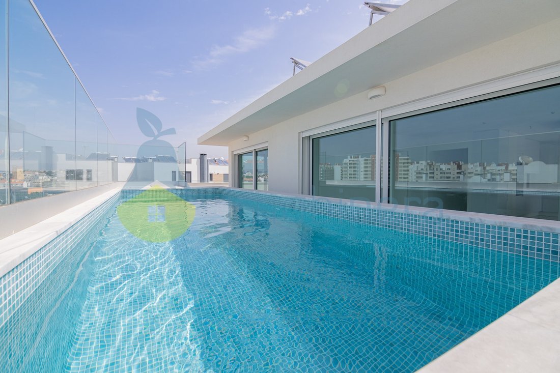 Appartamento a Portimão, Algarve, Portogallo 1 - 18510123