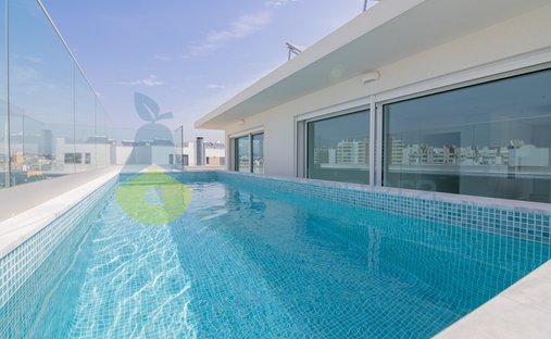 Penthouse in Portimão, Algarve, Portugal 1