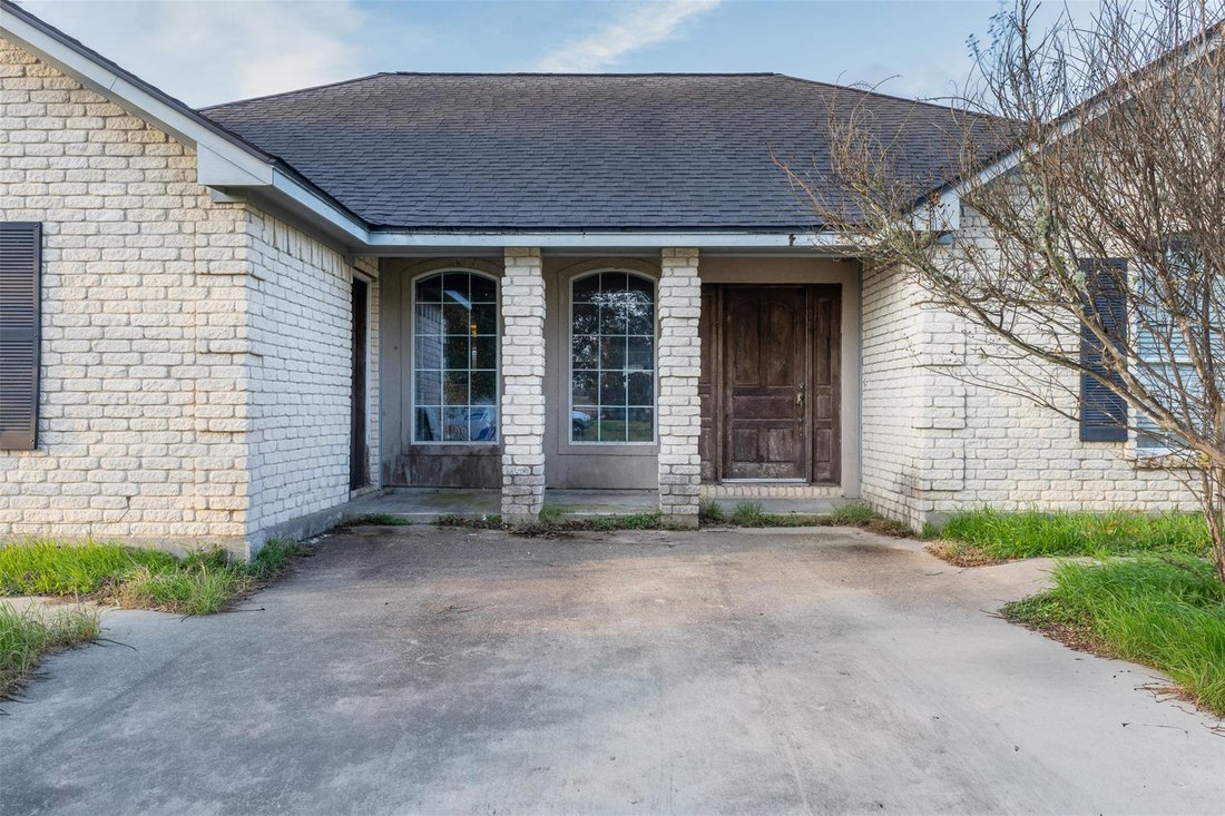 House in Navasota, Texas, United States 4 - 16917072