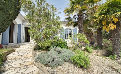 House in Port Neuf, La Rochelle, France 1