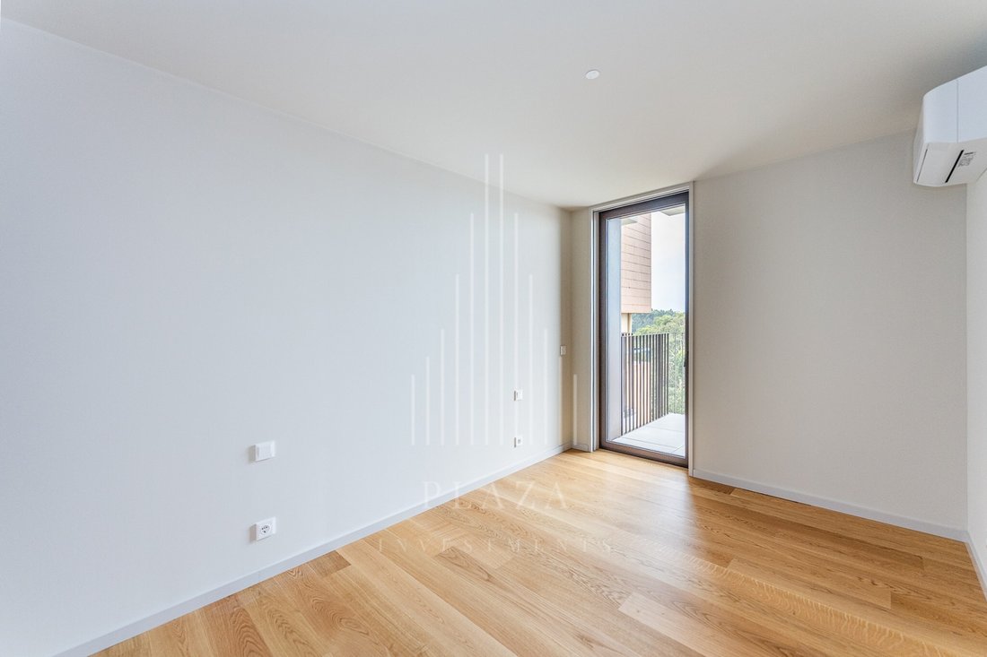 Apartment in Santa Marinha e Sao Pedro da Afurada, Porto District, Portugal 5 - 18510232