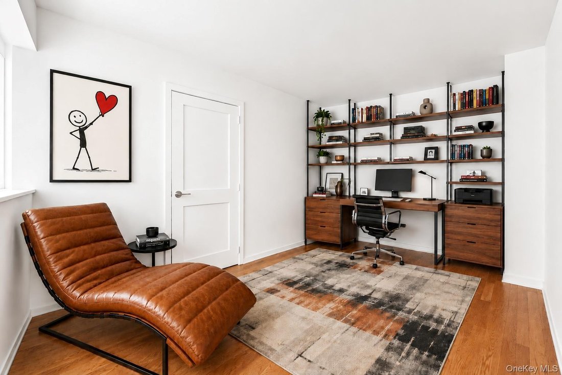 Co Op in New York, New York, United States 5 - 18510988