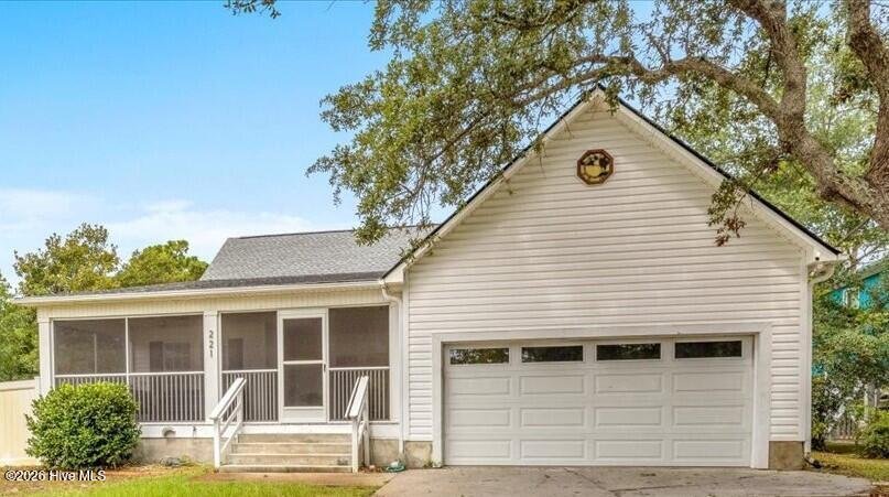 House in Oak Island, North Carolina, United States 1 - 18442322