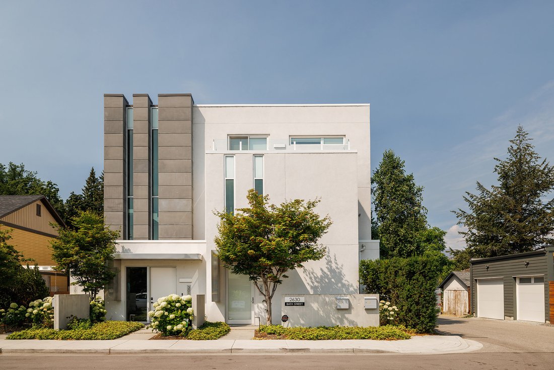 House in Kelowna, British Columbia, Canada 1 - 18519906