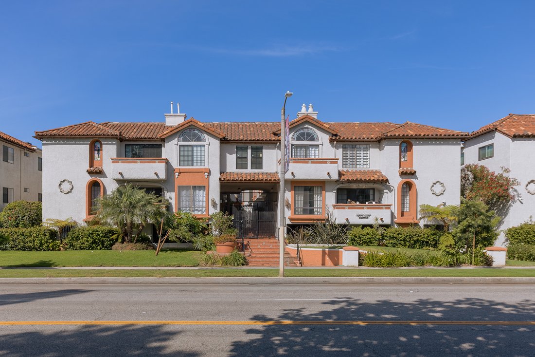 Condo in Los Angeles, California, United States 2 - 18514833