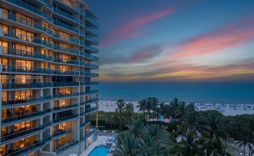 Condo in Miami Beach, Florida, United States 1