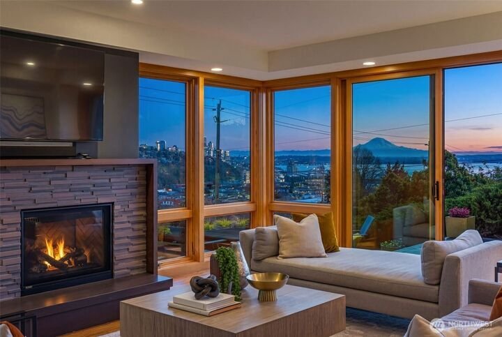 House in Seattle, Washington, United States 1 - 18514802