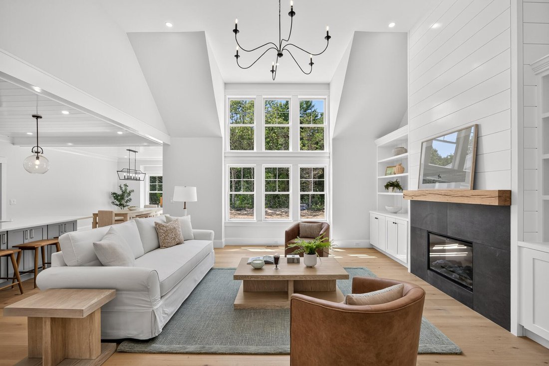 House in Falmouth, Massachusetts, United States 2 - 18517616