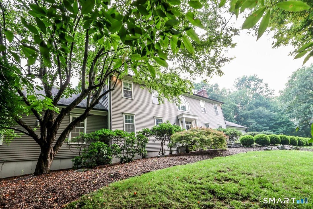 House in Bethel, Connecticut, United States 2 - 18514898