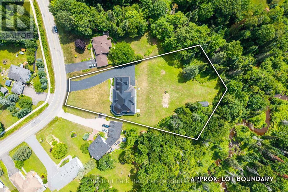 House in Bracebridge, Ontario, Canada 4 - 18515990