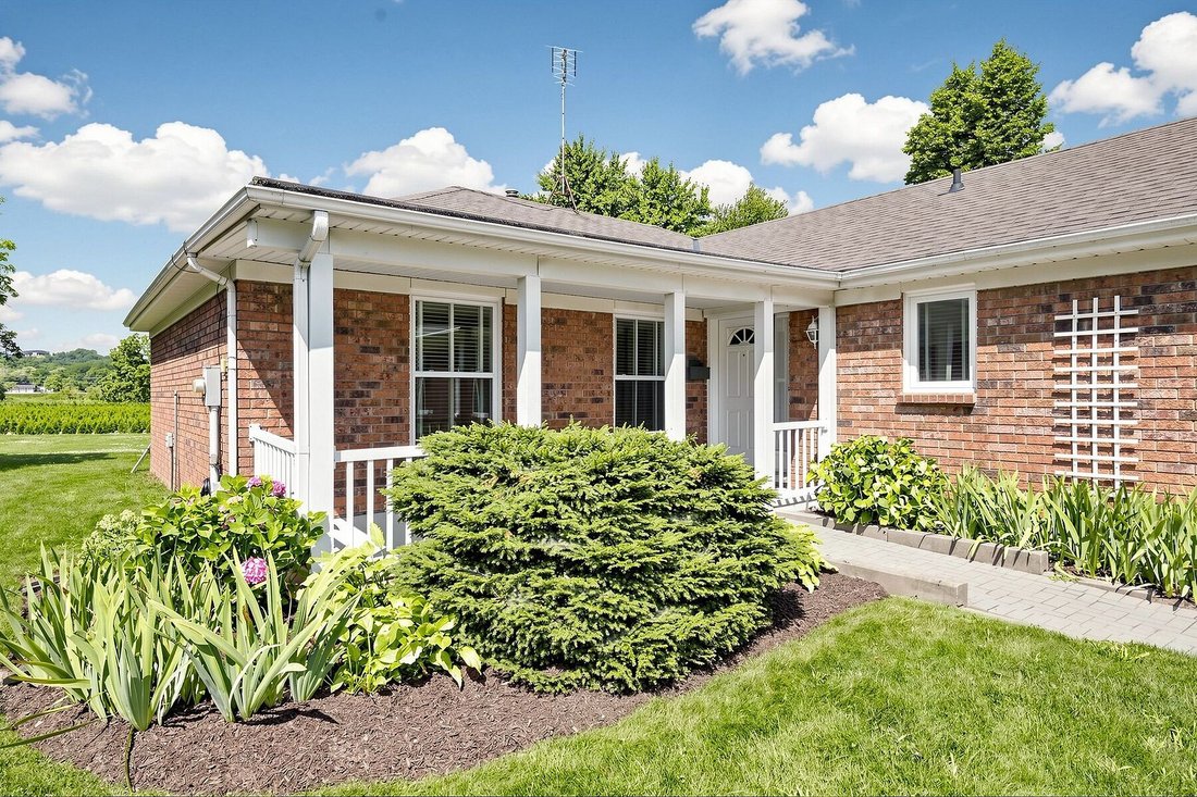 House in Lincoln, Ontario, Canada 3 - 18509629