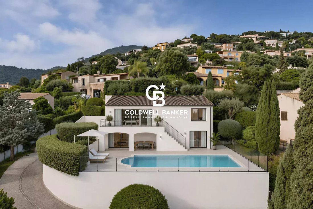 Villa in Sud, Cavalaire-sur-Mer, France 5 - 18509832
