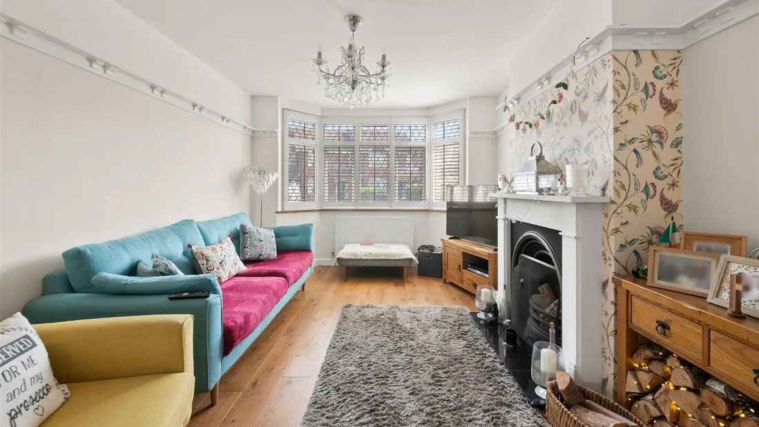 House in Ickenham, Hillingdon, England 5 - 18510952