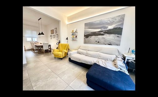 Villa in Historic Center, Viareggio, Tuscany 1