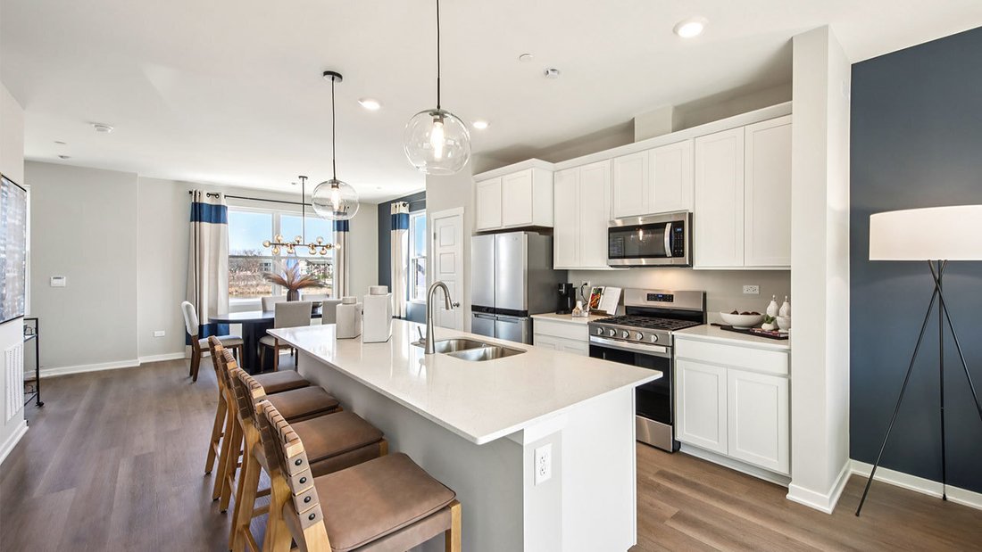 Townhouse in Warrenville, Illinois, United States 4 - 18517294