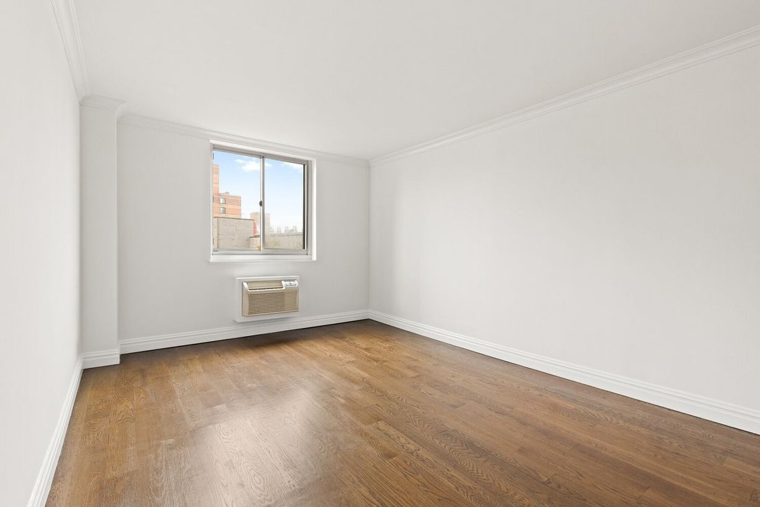 Co Op in New York, New York, United States 3 - 15752711