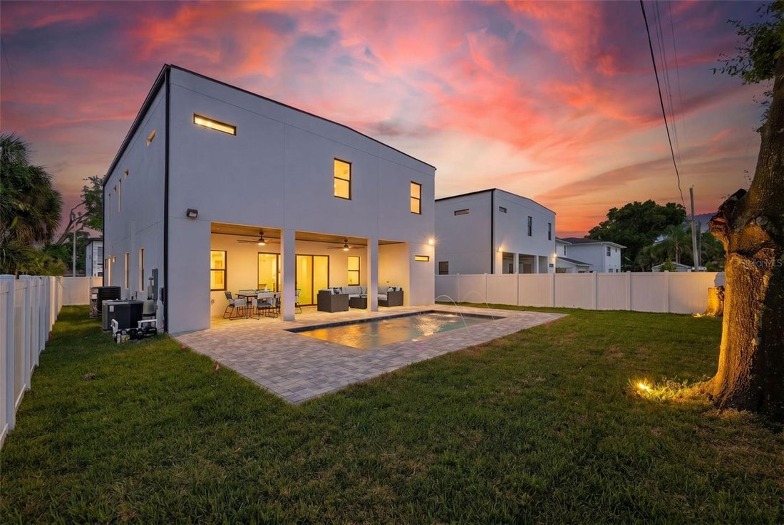House in Tampa, Florida, United States 3 - 17776779