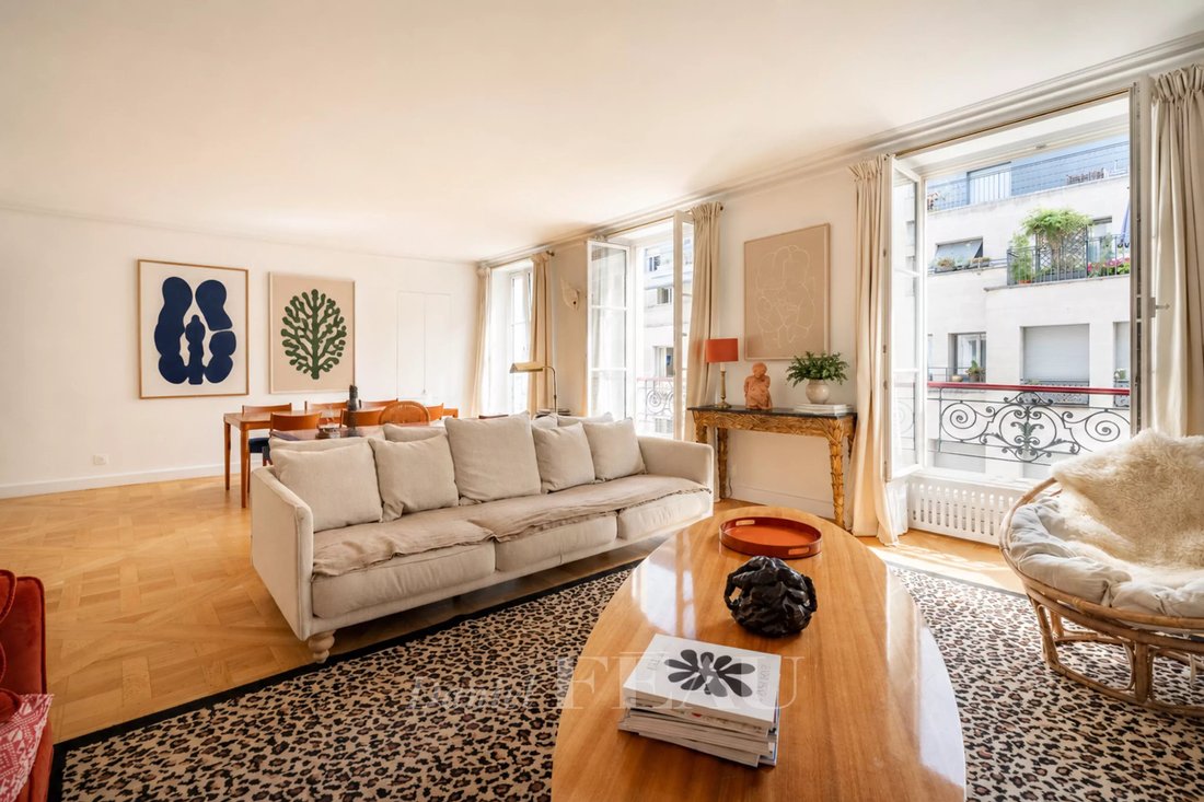Wohnung in Militärschule, Paris 7e Arrondissement, Paris 4 - 18182103
