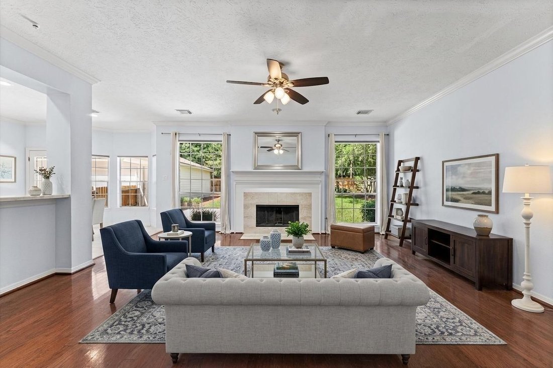 House in The Woodlands, Texas, United States 3 - 18519056
