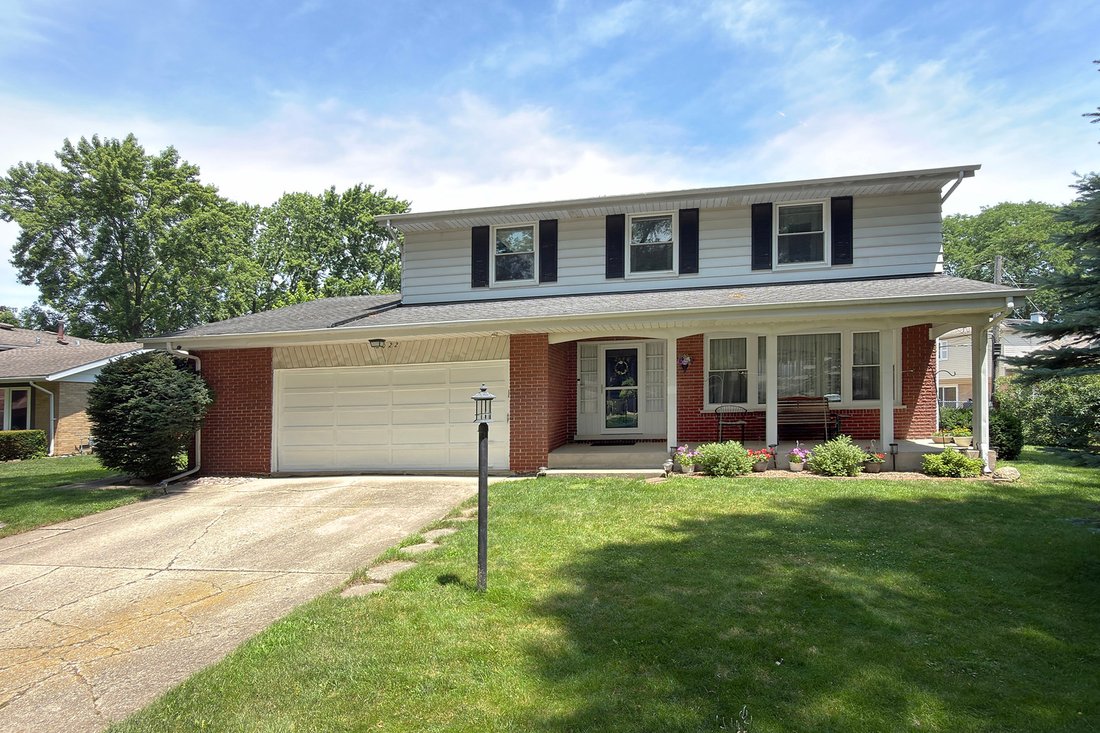 House in Mount Prospect, Illinois, United States 1 - 18512076