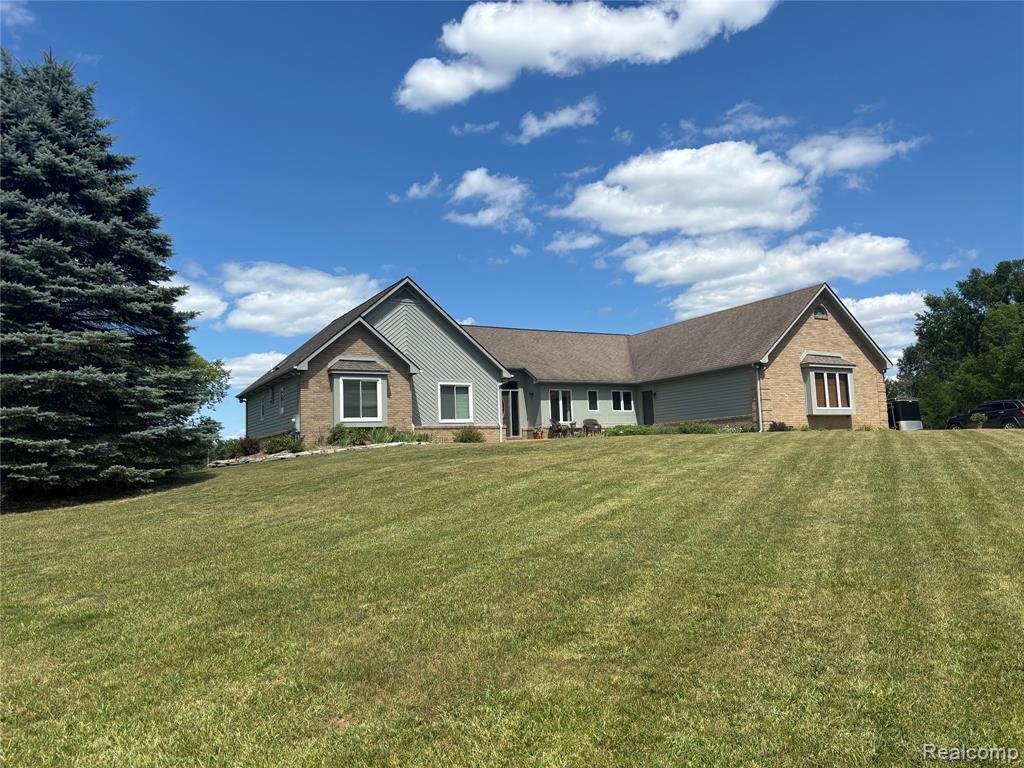 House in Ortonville, Michigan, United States 2 - 18508216