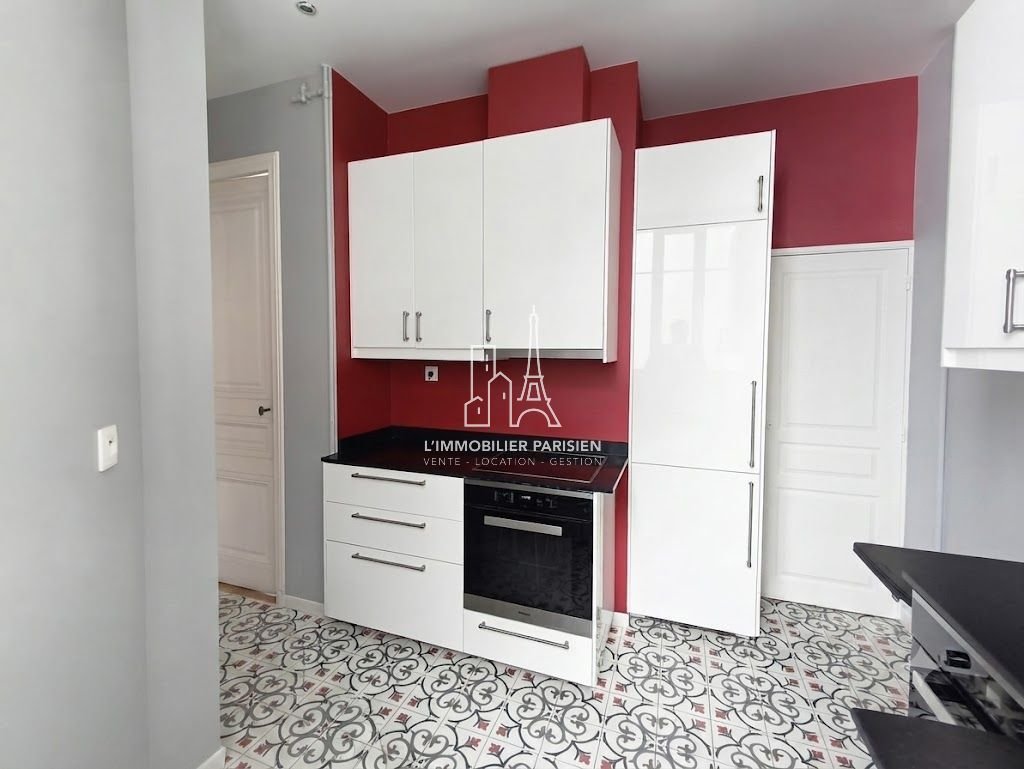Apartment in Saint Philippe du Roule, Paris 8e Arrondissement, Paris 4 - 18508947