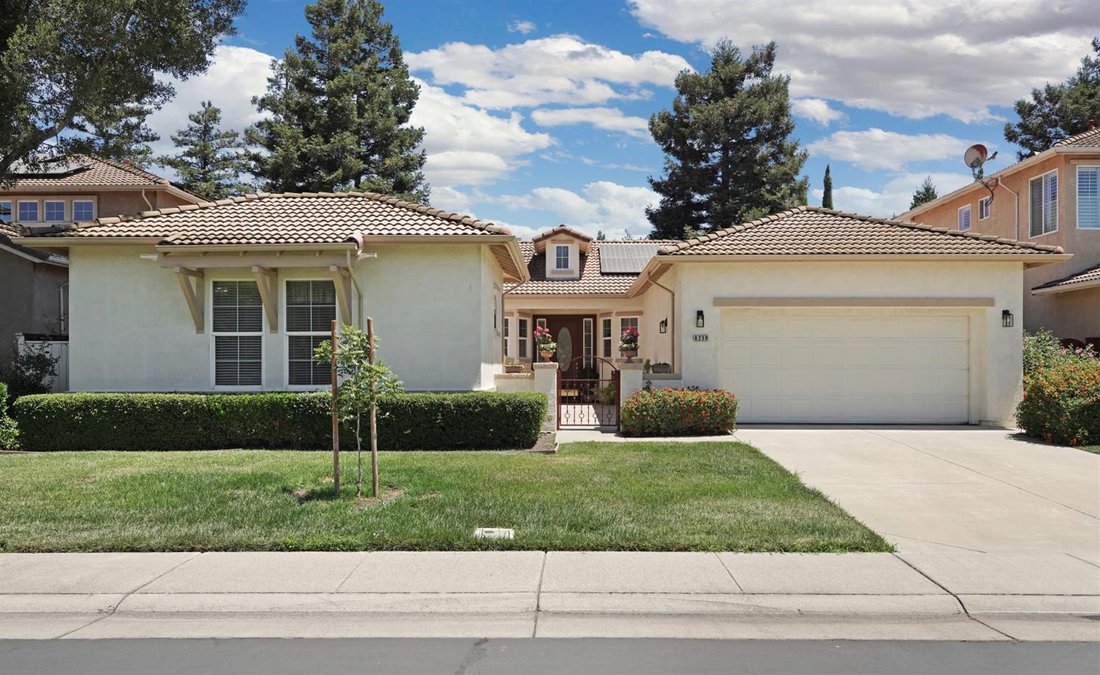 House in Stockton, California, United States 1 - 18517973