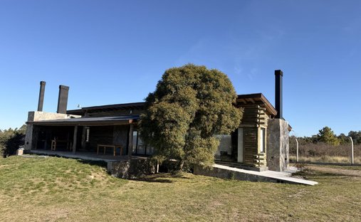 House in Atos Pampa, Cordoba, Argentina 1