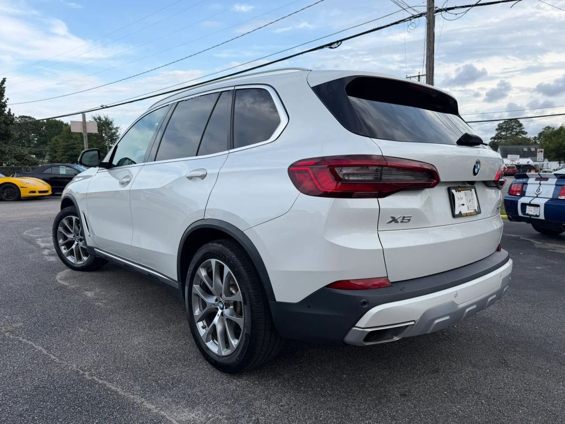 Suv in Virginia Beach, VA, United States 5 - 18516449