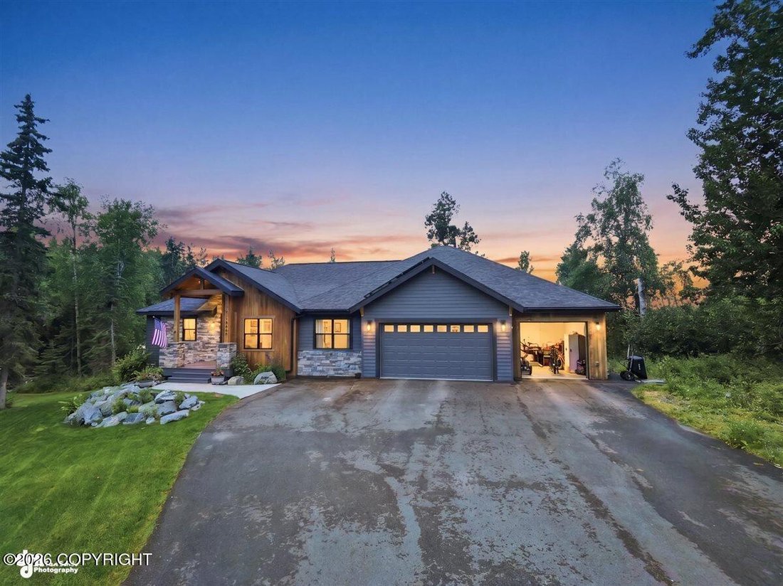 House in Anchorage, Alaska, United States 1 - 18508269
