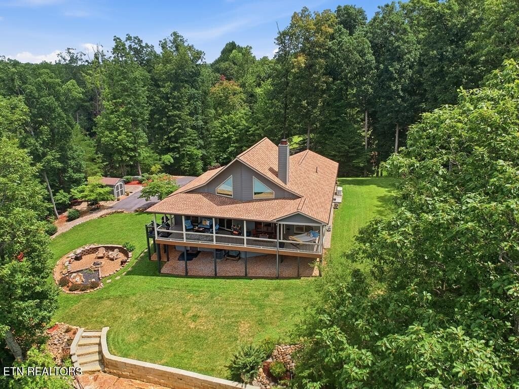 House in Monterey, Tennessee, United States 1 - 18512444