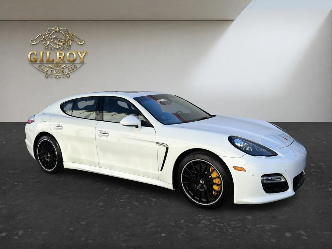 Sedan in Gilroy, CA, United States 1 - 18514026