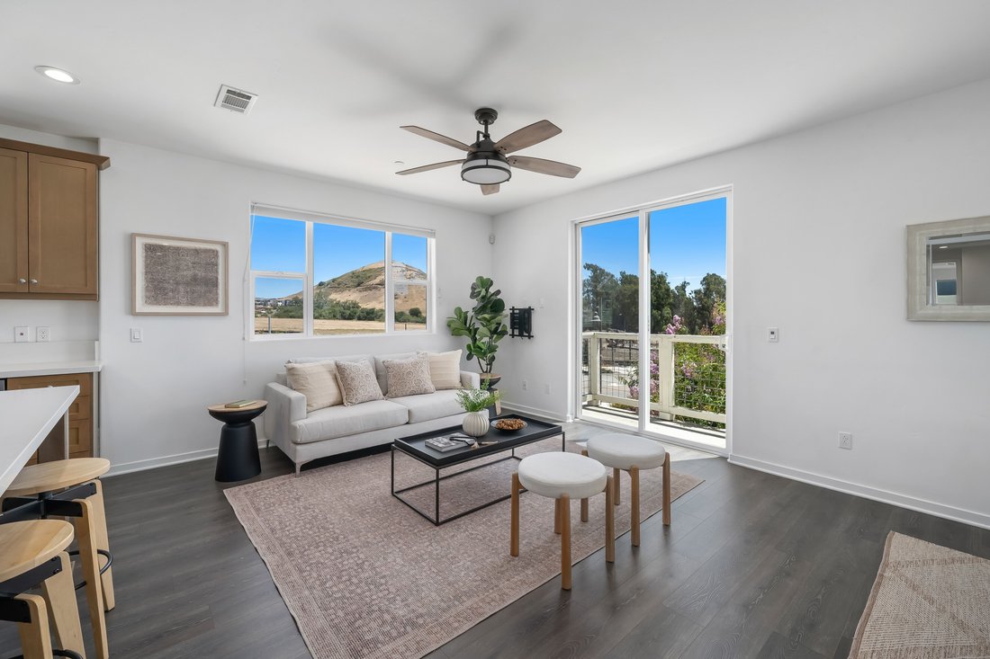 San Luis Obispo, California, United States 3 - 18516640