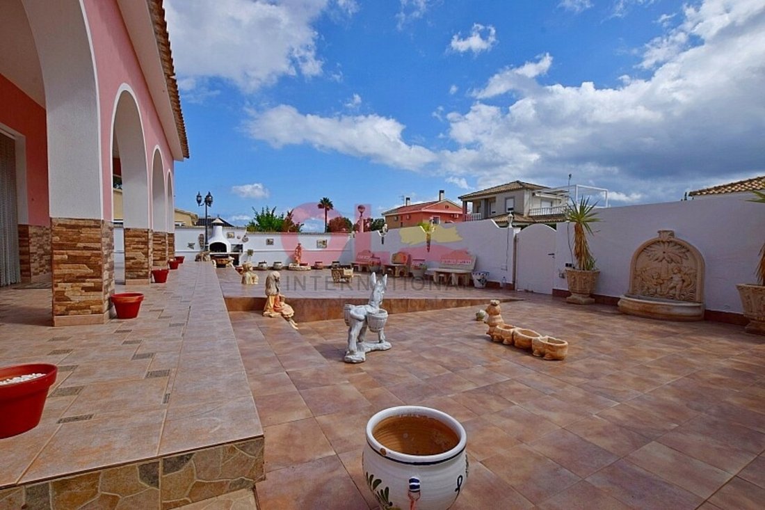 Villa in Cabo Roig, Orihuela, Valencian Community 2 - 18513783