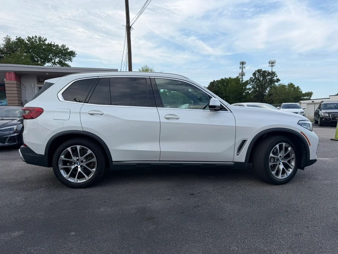 Suv in Virginia Beach, VA, United States 2 - 18516449