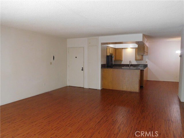 Condo in Altadena, California, United States 5 - 18513373