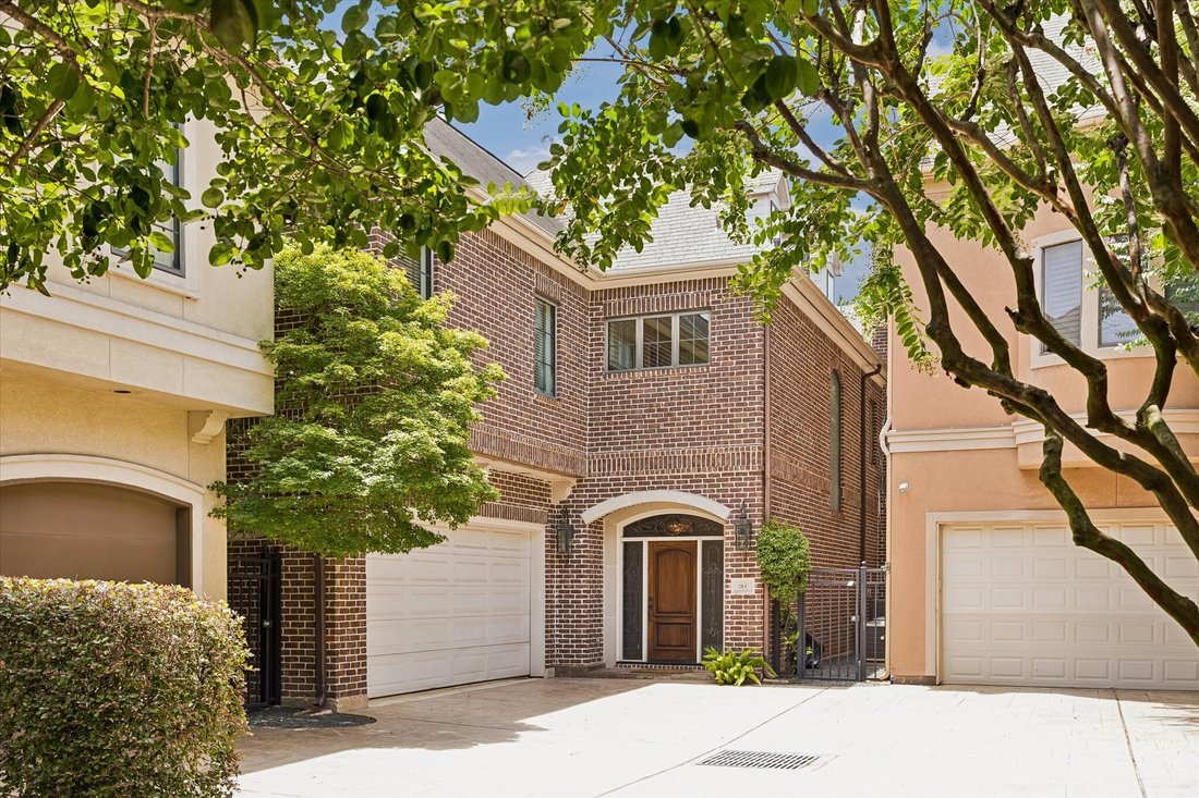 House in Houston, Texas, United States 1 - 18510632