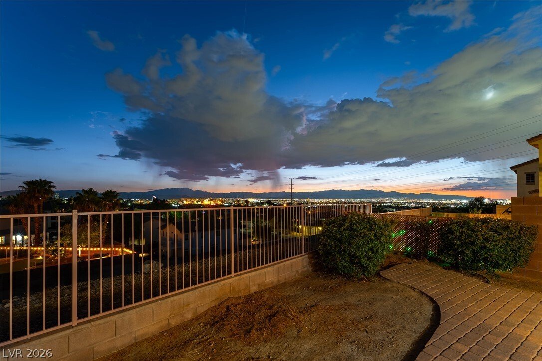 House in Henderson, Nevada, United States 5 - 18511904