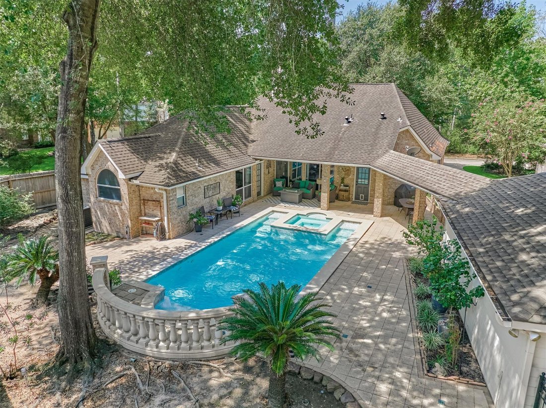 House in The Woodlands, Texas, United States 2 - 18509377