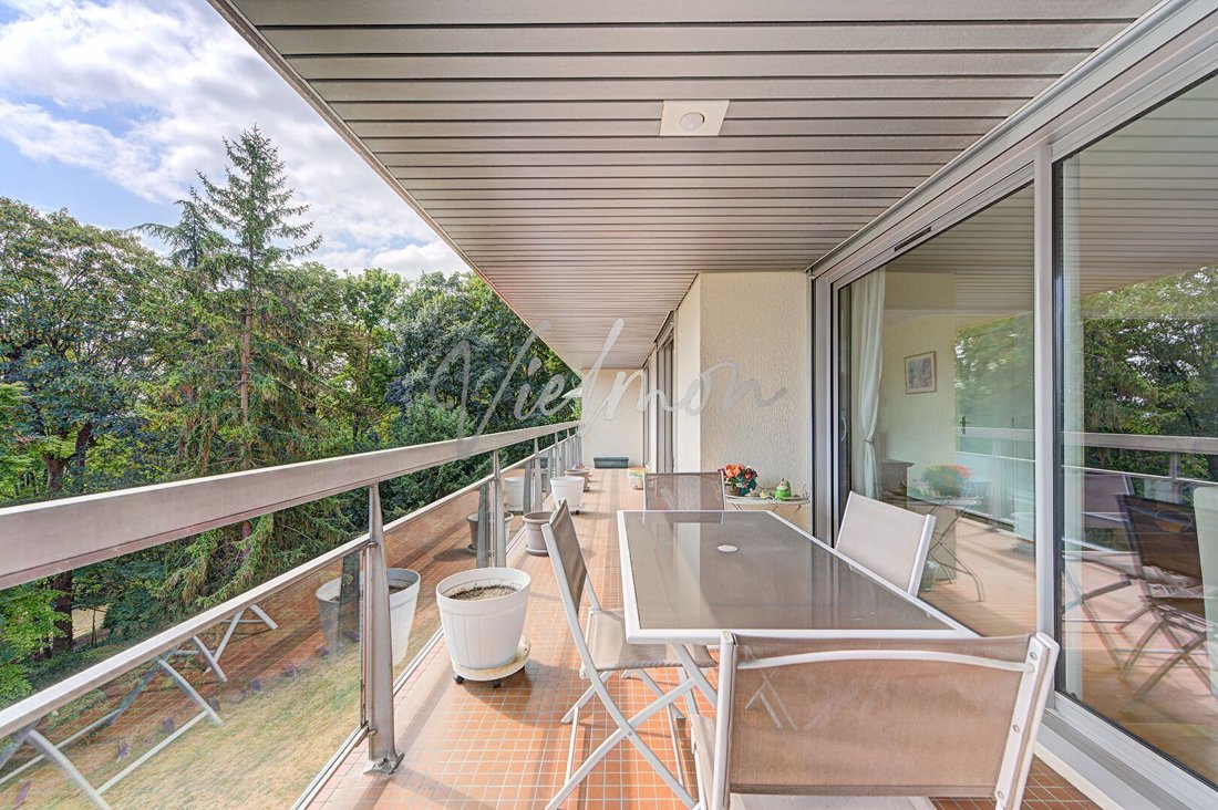 Apartment in Centre, Le Pecq, France 1 - 18511636