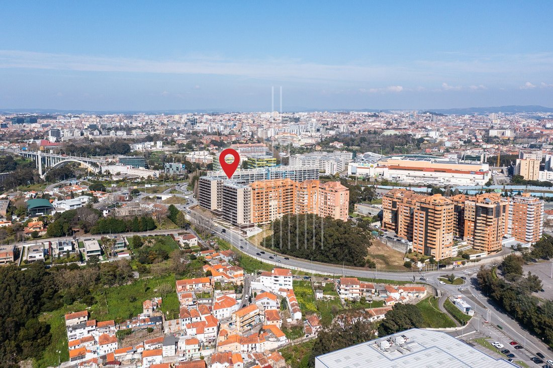 Apartment in Santa Marinha e Sao Pedro da Afurada, Porto District, Portugal 4 - 18510281