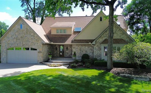 House in Birmingham, Michigan, United States 1