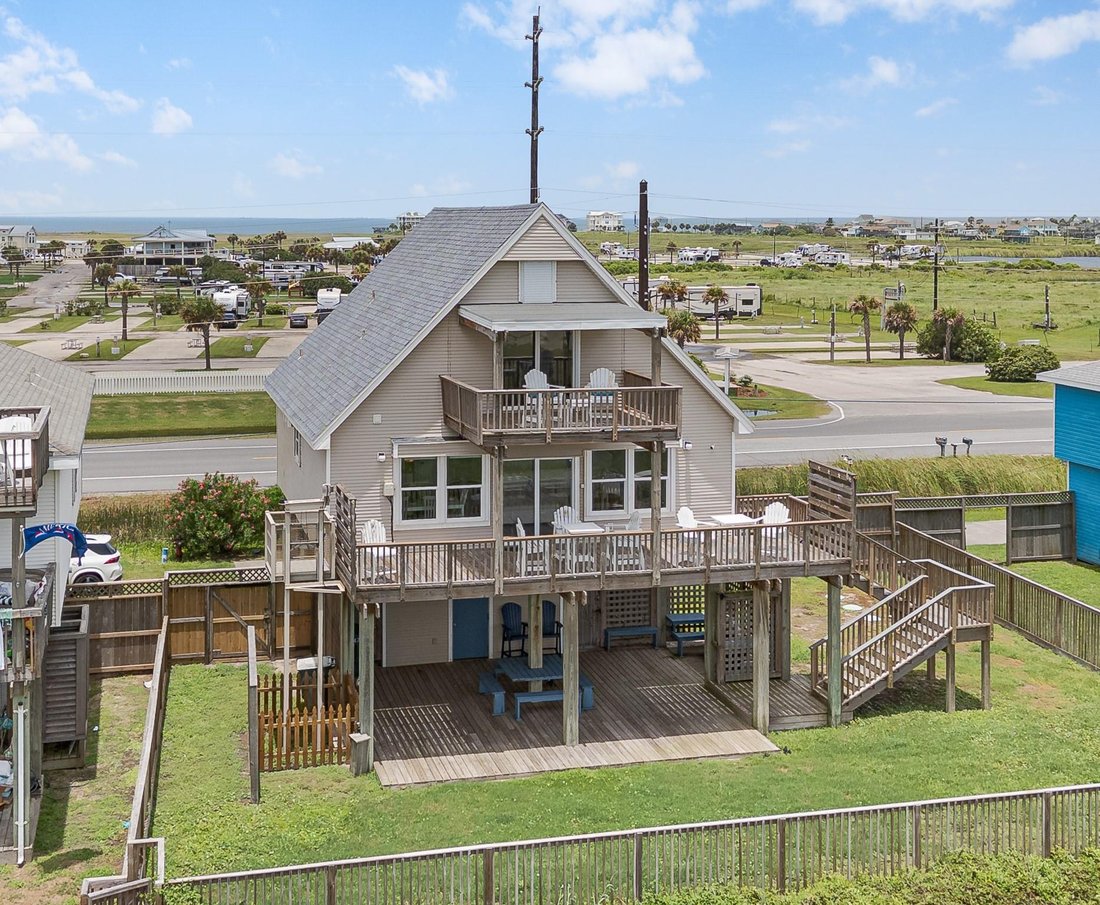 House in Galveston, Texas, United States 1 - 18519074