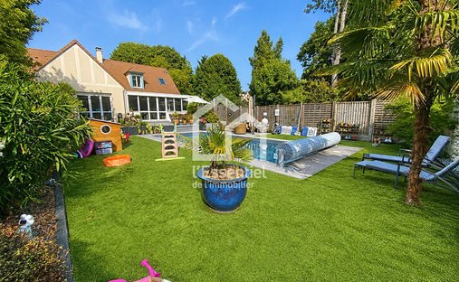 House in Centre, Triel-sur-Seine, France 1