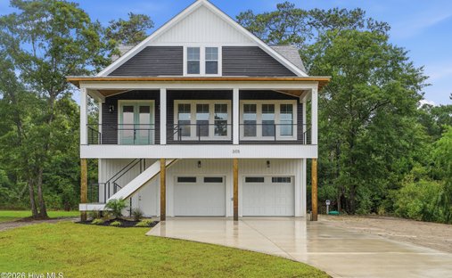 Haus in North Topsail Beach, North Carolina, Vereinigte Staaten 1
