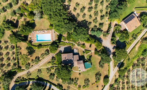 Country House in Siena, Tuscany, Italy 1