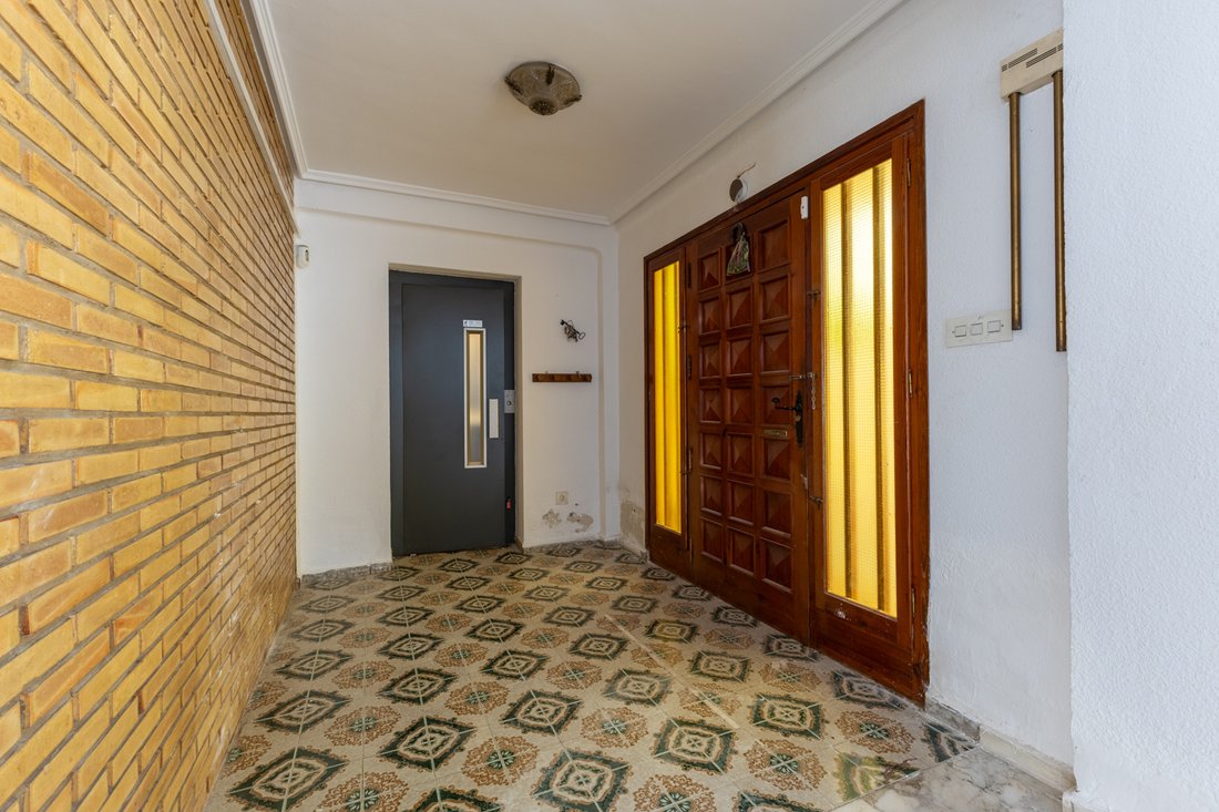 House in Paterna, Valencian Community, Spain 3 - 18513708