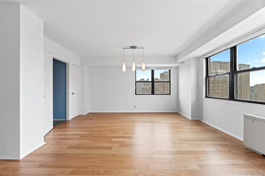Co Op in New York, New York, United States 4 - 18510988