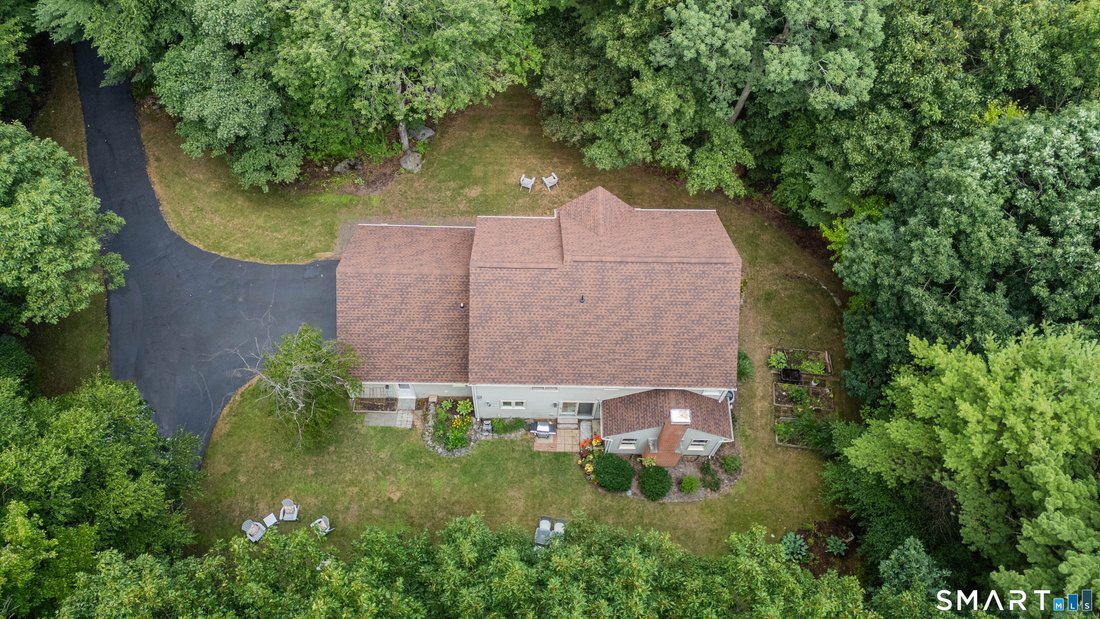 House in Canton, Connecticut, United States 5 - 18512553